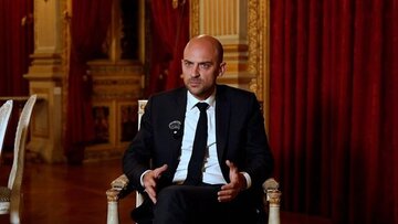 پاریس: خط مقدم جنگ مدام به ما نزدیک میشود