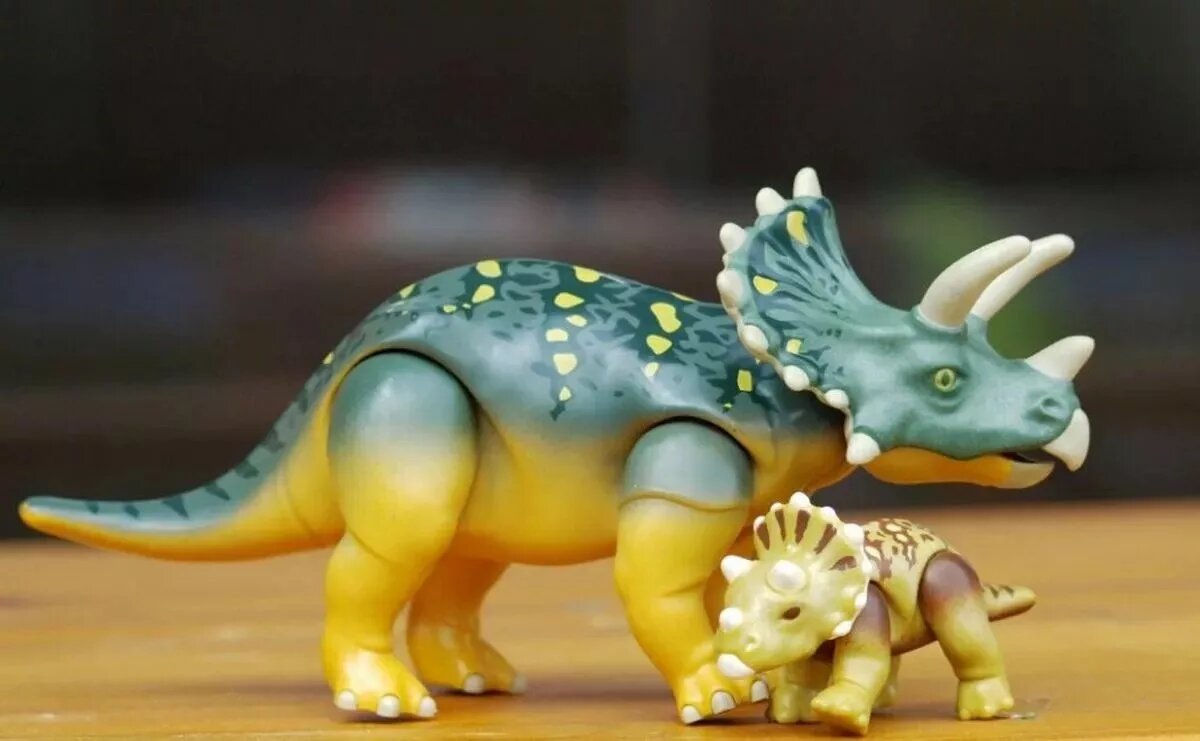 عروسک دایناسور