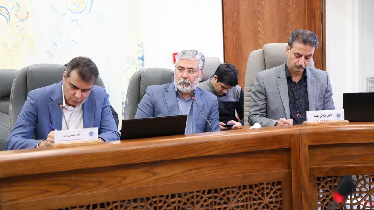 گزارش تصویری / برگزاری نشست شورای گفت و گوی دولت و بخش خصوصی در استان یزد