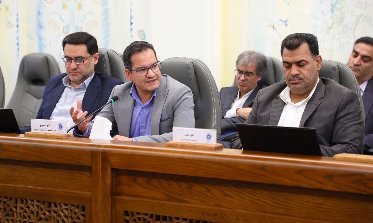 گزارش تصویری / برگزاری نشست شورای گفت و گوی دولت و بخش خصوصی در استان یزد