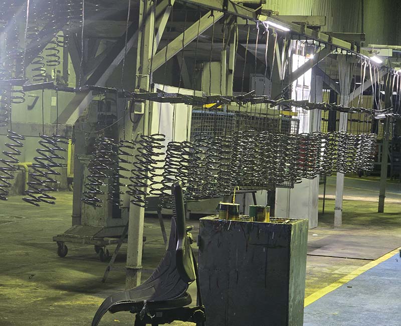 از توانمندسازی نیازمندان تا تضمین آینده نخبگان