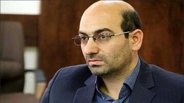 اظهارات عضو کمیسیون شوراهای مجلس درباره تغییر ساعت رسمی/ تاثیری در کاهش مصرف انرژی ندارد و خسارات روانی برجا میگذارد/ به این موضوع سیاسی نگاه میشود!