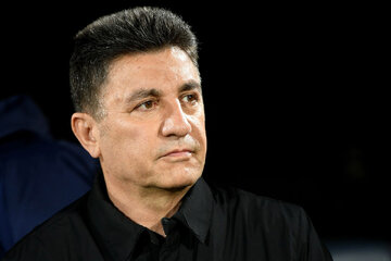 امیر قلعه نویی: از وقتی مادرم درگذشت دیگر عیدی نگرفتم/ پول ماهی قرمز را توپ خریدم و به سال تحویل هم نرسیدم