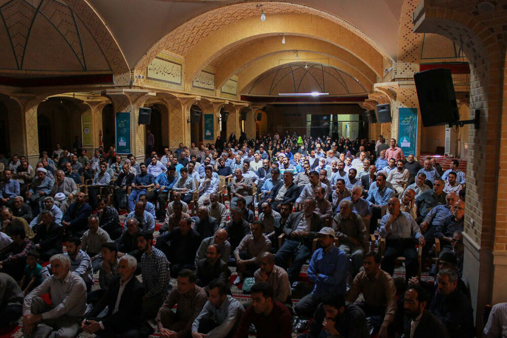 اکران سیار برای سینمای ایران ۲۰ میلیارد درآمد داشت؛ جریانسازی فرهنگی