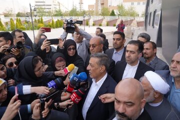 بازدید معاون رییس‌جمهور از واحد تولیدی و صنعتی کرمانشاه