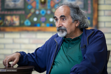 ببینید| آزاد ارمکی: در جنبش «زن زندگی آزادی» طبقه متوسط اجازه شکل گیری یک انقلاب بزرگ را نداد