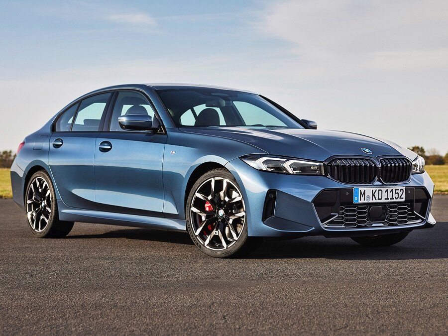 بی ام و سری 3 / نمای جلو