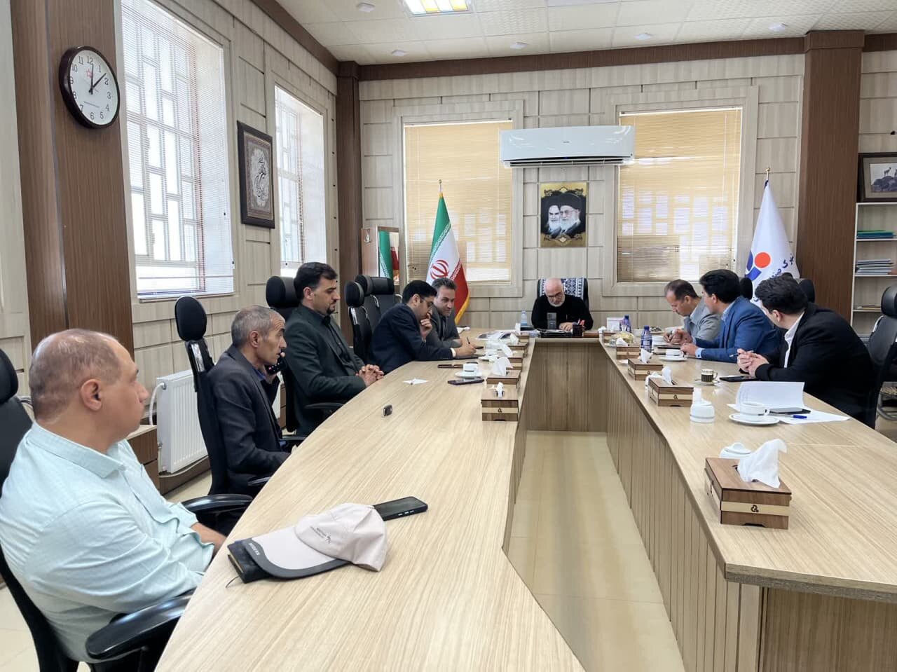 برگزاری نشست شورای مخاطرات زیست محیطی و تغییر اقلیم شهرستان میبد