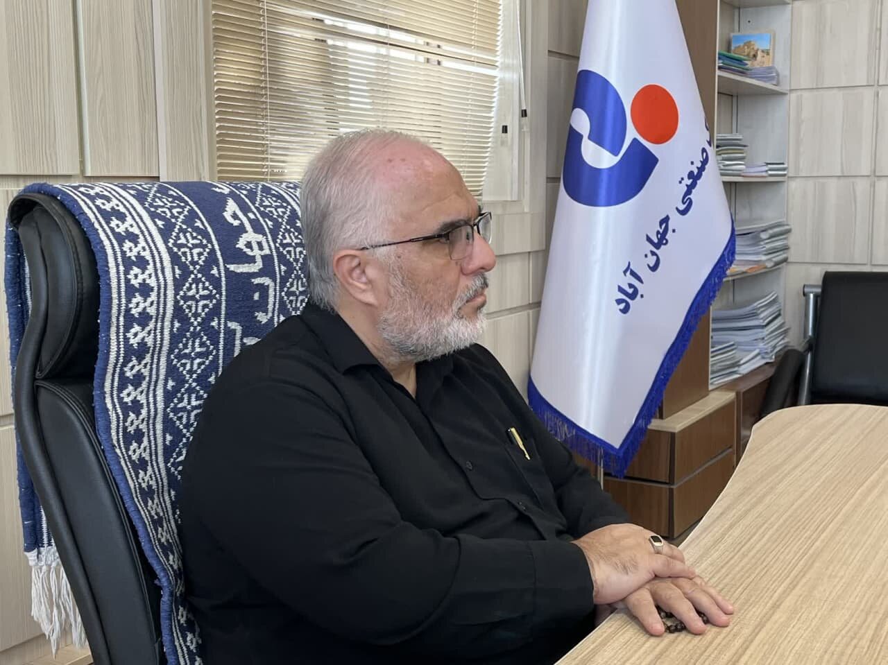 برگزاری نشست شورای مخاطرات زیست محیطی و تغییر اقلیم شهرستان میبد