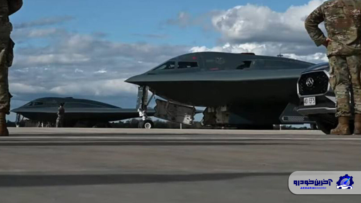 بمبافکن «بی ۲» در یک قاب عجیب / عکس