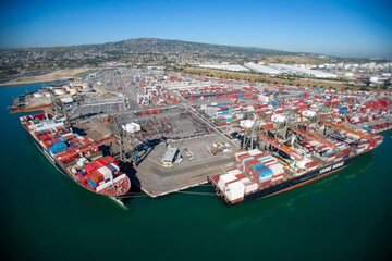 بندر شهید رجایی چه حجمی از ترانزیت کالا را در اختیار دارد؟