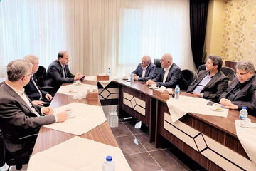 تعامل برای رونق تولید/ جلسه مدیرکل امور مالیاتی آذربایجان‌شرقی با مسئولان شهرک صنعتی شهید سلیمی