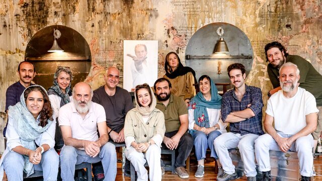 حضور پر رنگ پسیانی‌ها بر صحنه و به سرانجام رساندن کار نیمه تمام «آتیلا»