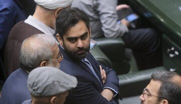 حمله ثابتی به بانکهای خصوصی: سرچشمه فساد را رها کردهایم/ سران سه قوه جلوی فساد را بگیرند/ در پتروشیمی خلیجفارس دارد اتفاقهای بدی میافتد