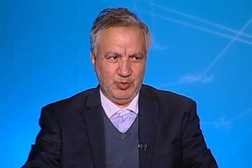 دفاع تمام قد عطاءالله مهاجرانی از اظهارات اخیر علی لاریجانی: این یعنی تغییر نظریه هستهای ایران/ او با فراست و سنجیدگی کامل سخن گفت