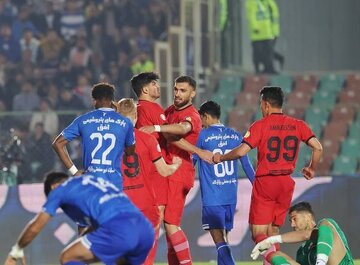 دنیا به کام تراکتور