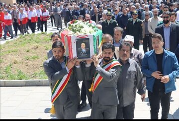 دکتر اعتماد نماد علم، فناوری و پیشرفت ایران است