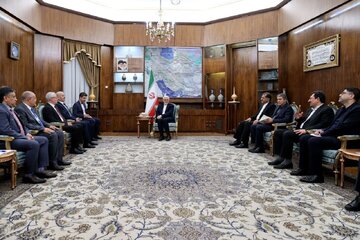 دیدار وزیر تونسی با معاون اول رئیسجمهور/ اراده ایران برای ارتقا روابط