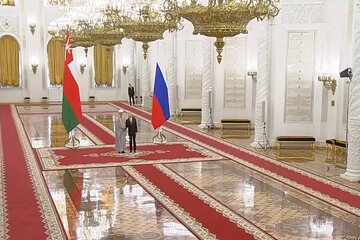 دیدار پوتین با سلطان عمان در کاخ کرملین