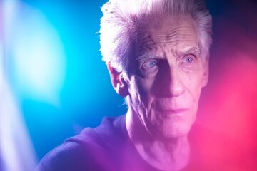 دیوید کراننبرگ این بار در برابر دوربین، نه پشت دوربین