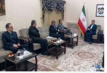 رئیس هیاتمدیره بانک توسعه تعاون در سفر به گیلان با استاندار این استان دیدار و گفتوگو کرد