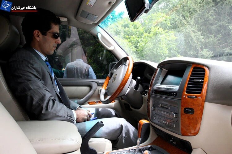 رونمایی از لندکروزر لیموزین در ایران! /عکس