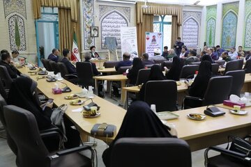 رونمایی از کتاب تاریخ شفاهی مساجد شهرکرد 