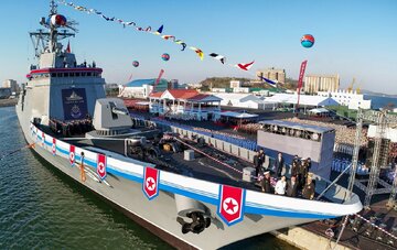 سلاح جدید کره شمالی/ یک ناو ۵ هزار تُنی