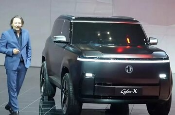 شاسی بلند جدید چینی با طراحی شبیه به لندکروز / عکس