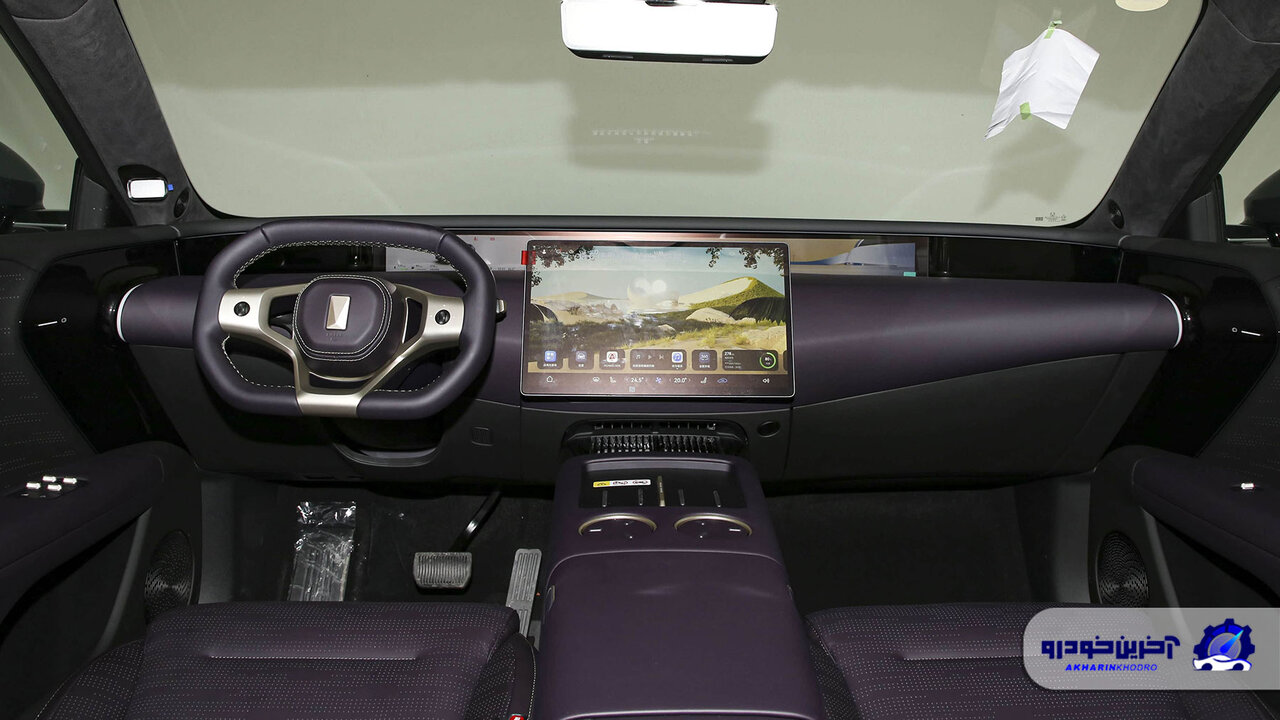 شاسی بلند لوکس طراح ایرانی در سه مدل به ایران رسید/ این خودروی وارداتی آینه بغل ندارد! /عکس