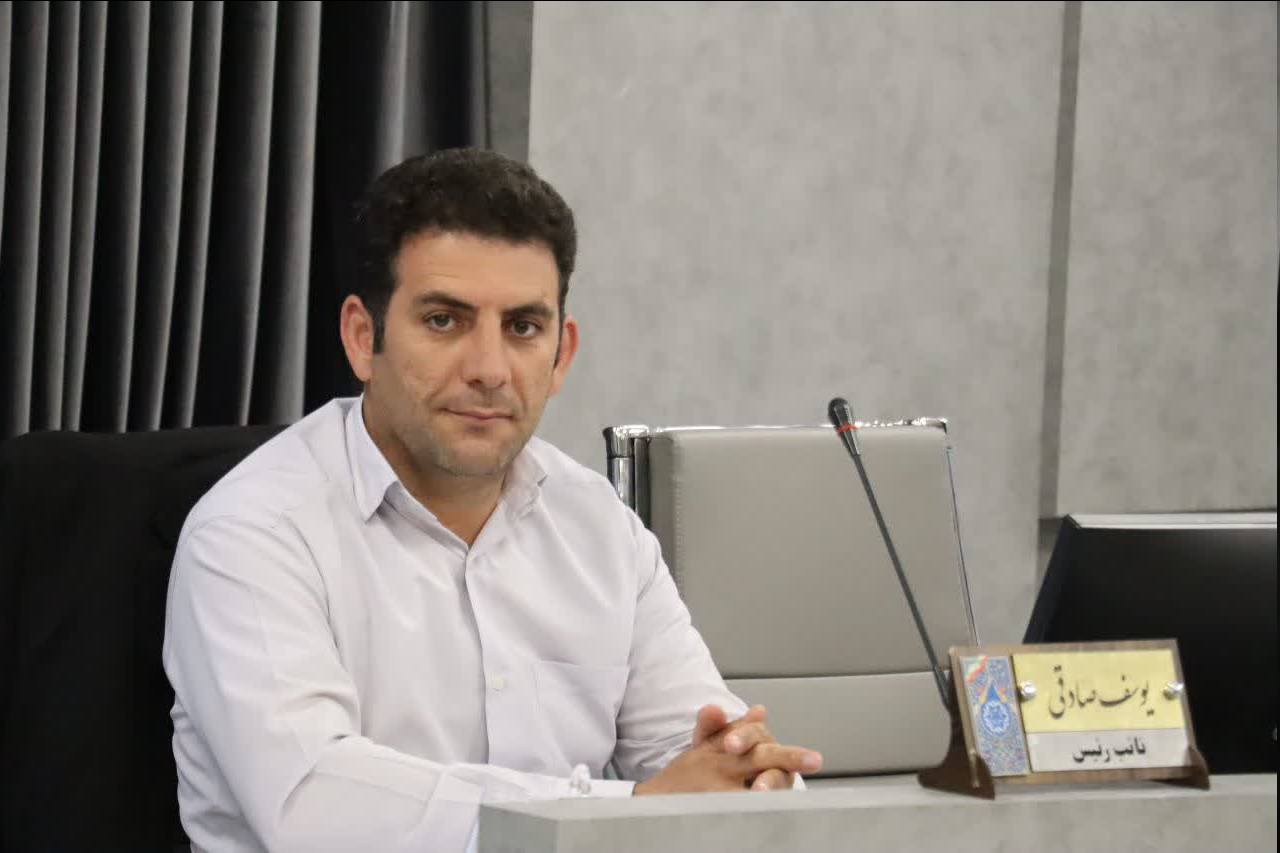 شهرکردباید به شهری با مظاهر دینی، مذهبی، فرهنگی، معرفتی و اقتصادی تبدیل شود