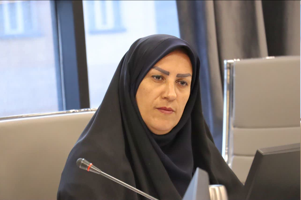 شهرکردباید به شهری با مظاهر دینی، مذهبی، فرهنگی، معرفتی و اقتصادی تبدیل شود