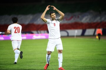 عکس | حمایت ستاره تیم ملی از طارمی؛ میخواهند ما را کمارزش نشان دهند!