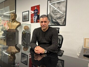 عکس | علی دایی در کنار زننده گل تاریخی صعود به جام جهانی