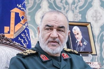 فرمانده کل سپاه پیام صادر کرد