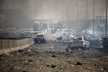 فوت سه کارگر خانم در انفجار بندرعباس/ یک کارگر زن مفقود است/ خانوادههای رانندگانِ مفقود همچنان سرگردان هستند