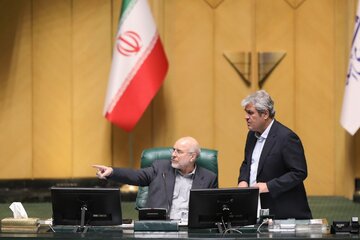 قالیباف: پذیرش نشدن بیماران اورژانسی یک واقعیت تلخ است/ برخی بیمارستانها تلاش میکنند قبل از تعطیلات با مرخص کردن بیماران، فشار کاری را کاهش دهند