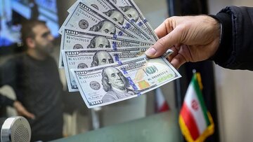 قیمت دلار و سایر ارزها امروز ۲۸ فروردین ۱۴۰۴/ دلار یک کانال سقوط کرد