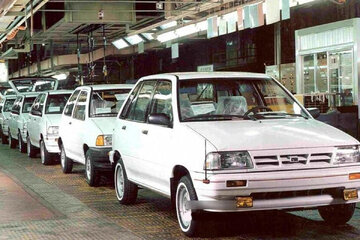 قیمت پراید کارکرده اردیبهشت ۱۴۰۴ / هاچبک، صندوقدار و وانت چند؟ + جدول