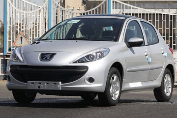 قیمت پژو ۲۰۷ امروز ۶ اردیبهشت ۱۴۰۴ / این مدل ۸۹۰ میلیون تومان شد + جدول