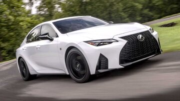 لوکسترین ماشین ژاپن که در بین جوانها طرفدار ندارد