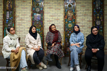 ما جاسوس موساد نیستیم! /به خاطر نسلهای آینده، اجازه بدهید این مسیر هموار شود