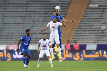 مساوی برای هیچ کس!/VAR نفس استقلال را گرفت