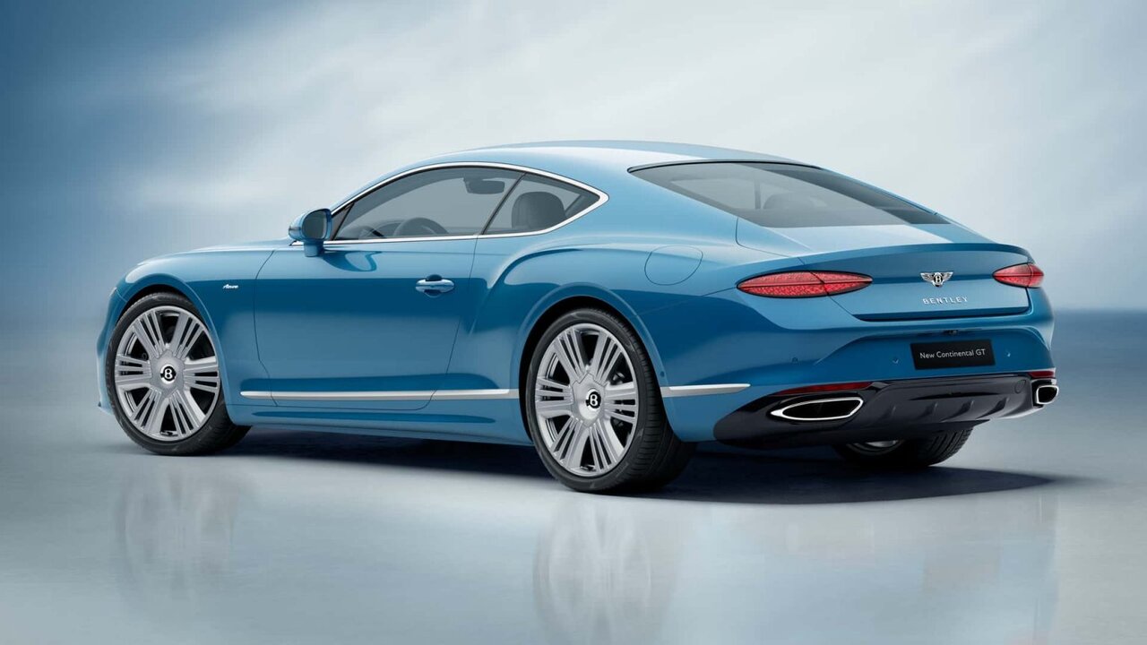 معرفی نسخه هیبرید جدید بنتلی کانتیننتال و فلاینگ اسپور با ۶۸۰ اسب بخار