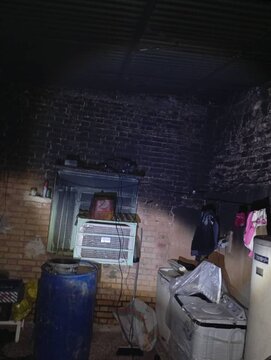 نجات مرد۵٠ ساله از حریق منزل مسکونی در شوش