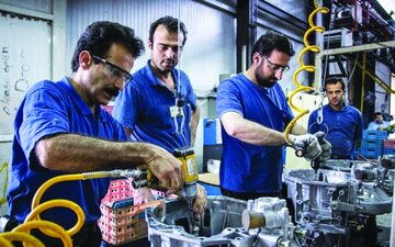 نرخ بیکاری در ایران چقدر است؟/فقط ۲۴ میلیون ایرانی کار میکنند