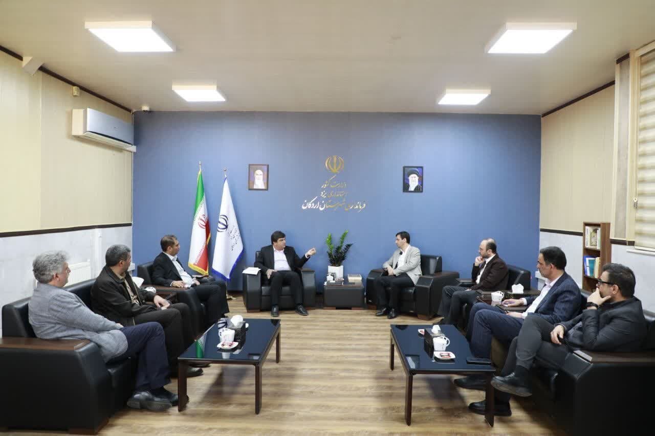 نشست مدیرعامل چادرملو با سرپرست فرمانداری ویژهٔ اردکان