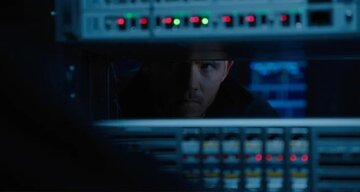 هکرها سیستمهای هاستینگ امن ضد گلوله روسیه را به تسخیر خود درآوردند!