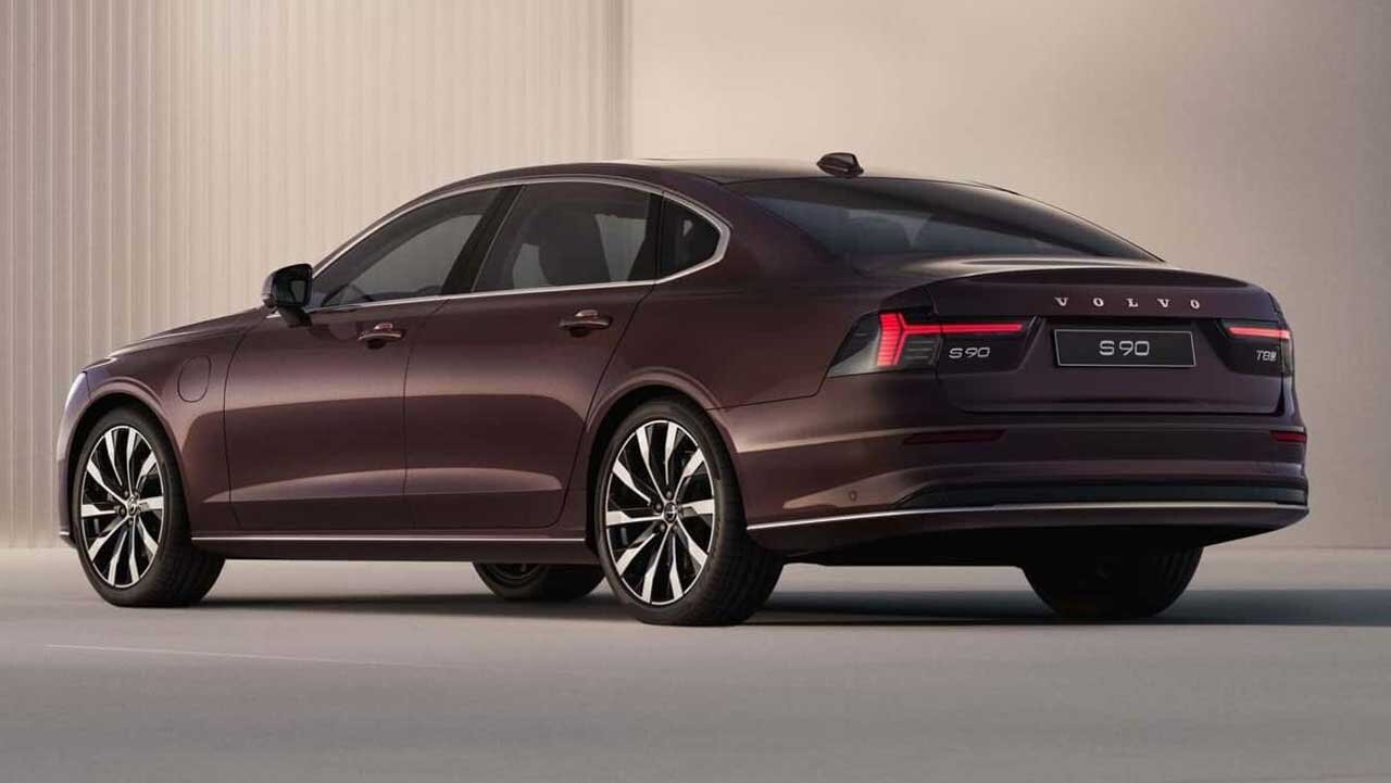 ولوو S۹۰ جدید با چهرهای جذاب معرفی شد /عکس