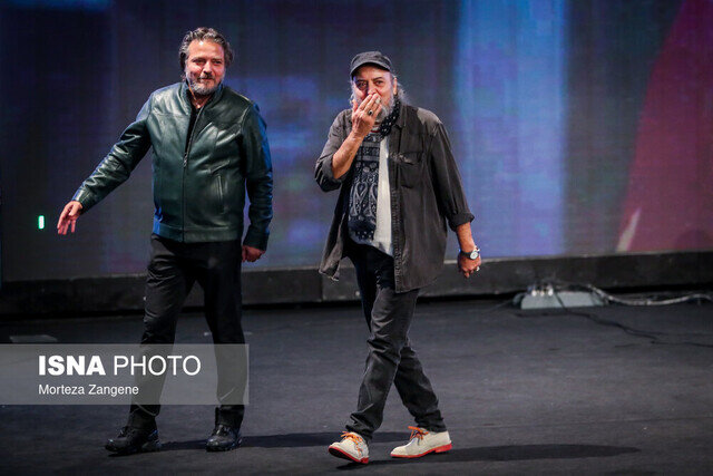 «پایتخت»، کمپر ارسطو را به برج میلاد برد!